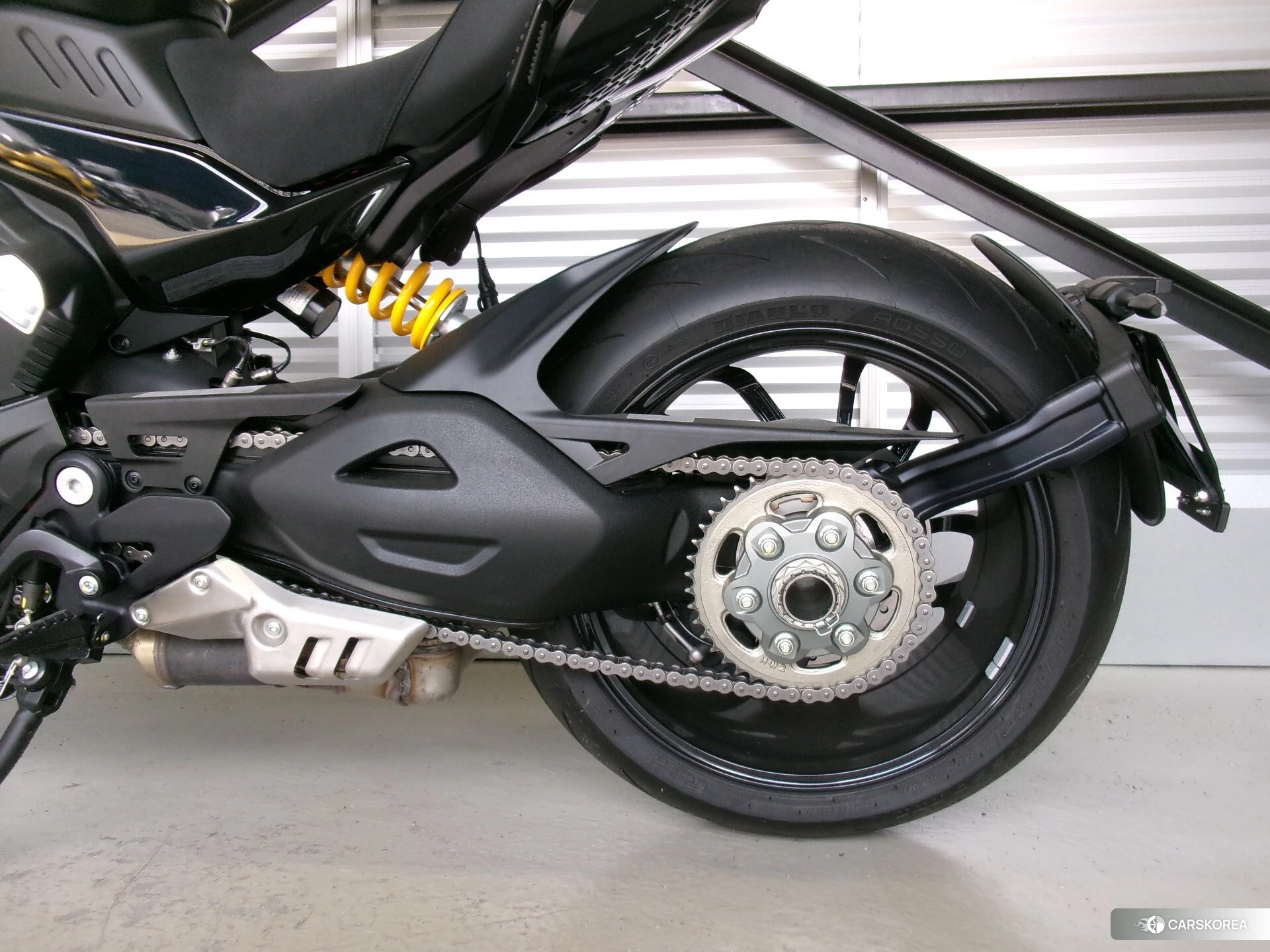 Проданный Ducati DIAVEL V4 id 4380290 из Японии, фото 10