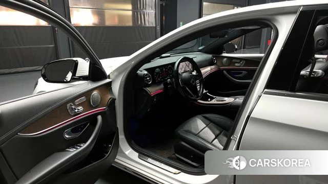 Mercedes-Benz E-Class W213 id 3904352 из Кореи 20