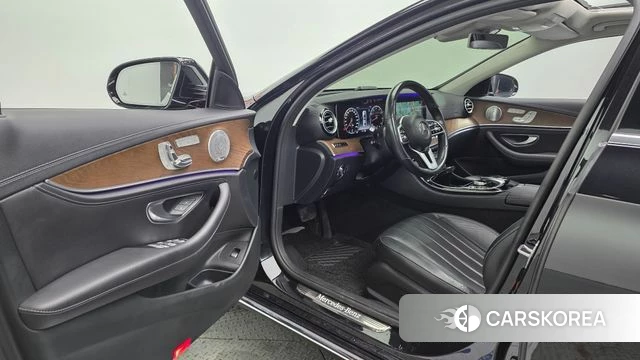 Mercedes-Benz E-Class W213 id 4759736 из Кореи 20