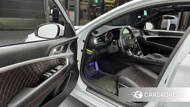 Genesis G70 id 4371936 из Кореи 30