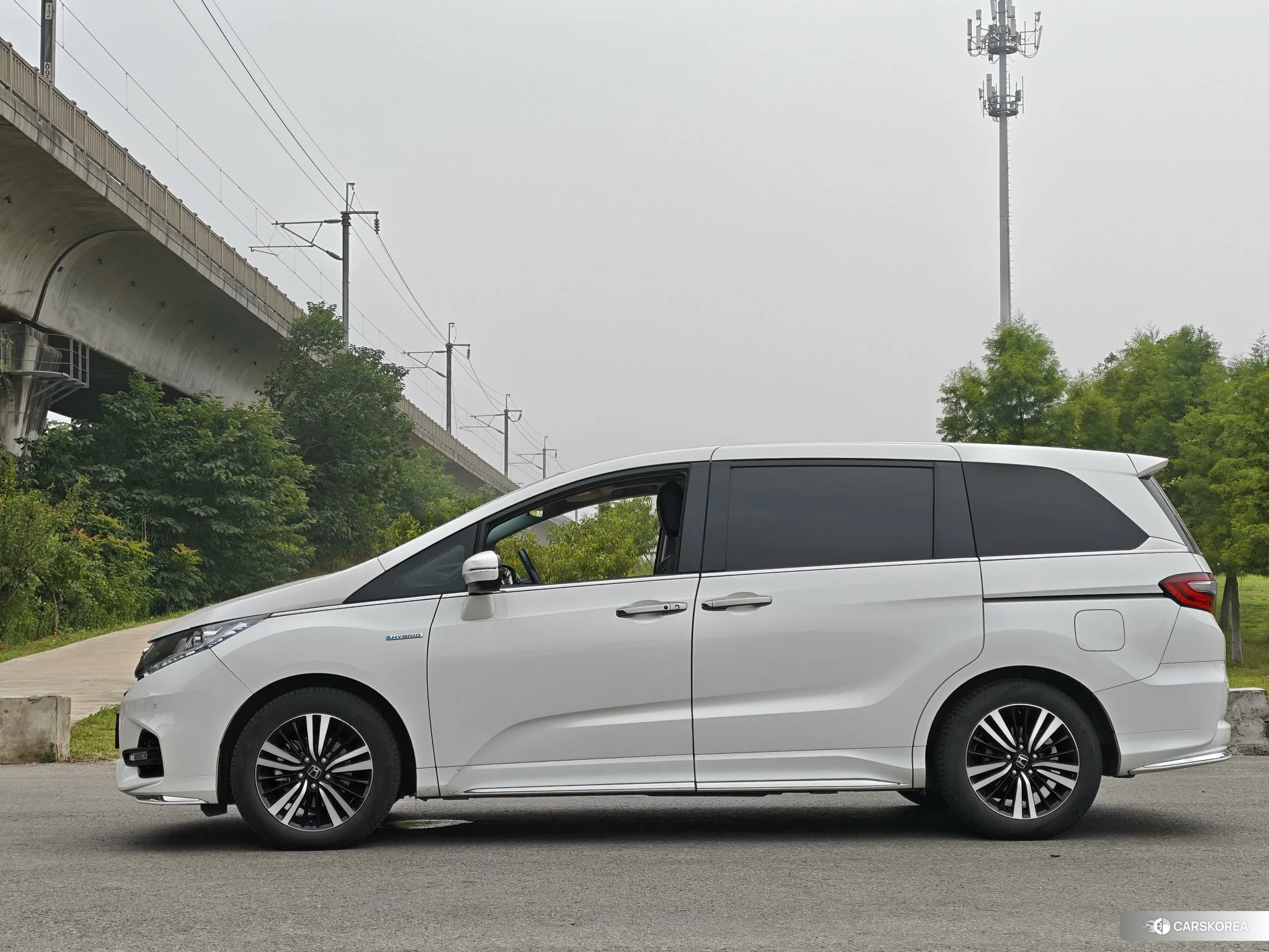 Honda Odyssey id 4473767 из Китая 13
