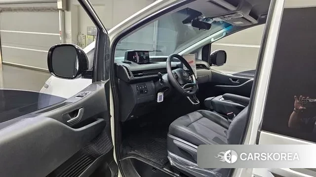 Hyundai Staria id 3098909 из Кореи 20