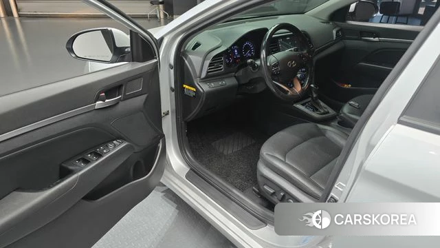 Hyundai The New Avante AD id 4459240 из Кореи 30