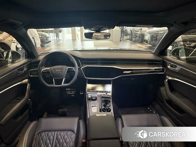 Audi A6L id 4182738 из Китая 16