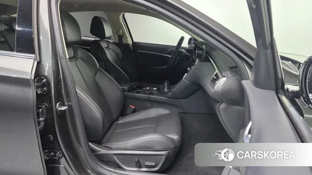 Genesis The New G70 id 3606130 из Кореи 20