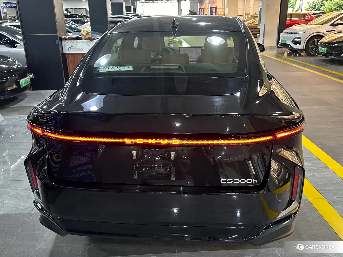 Lexus ES id 4680481 из Китая 12
