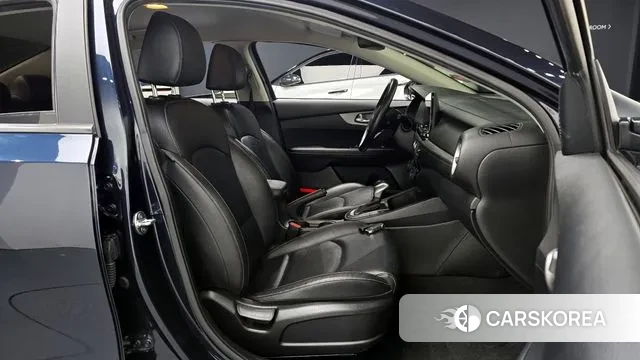 Kia Come New K3 id 3691948 из Кореи 20