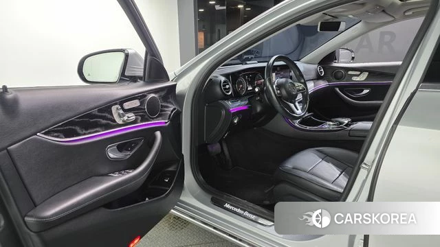 Mercedes-Benz E-Class W213 id 4785658 из Кореи 20