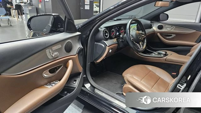Mercedes-Benz E-Class W213 id 4196444 из Кореи 30