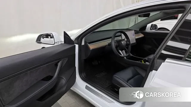 Tesla Model 3 id 3433934 из Кореи 20