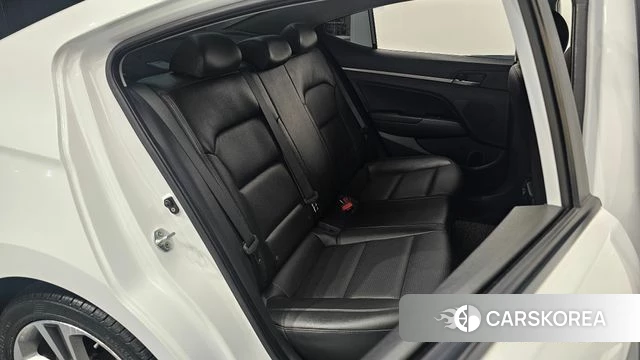 Hyundai Avante AD id 4865468 из Кореи 33