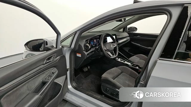 Volkswagen Golf 8th Generation id 4360220 из Кореи 33