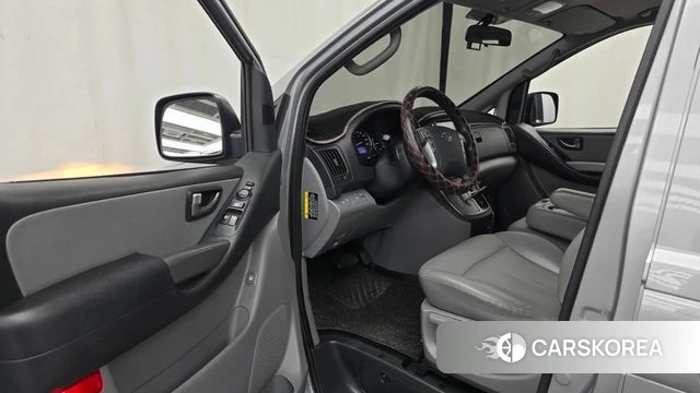 Hyundai The New Grand Starex id 4900734 из Кореи 30
