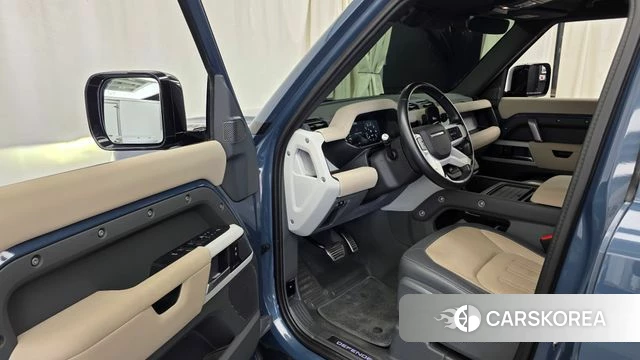 Land Rover Defender (L663) id 4779899 из Кореи 32