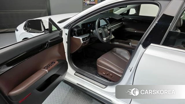 Hyundai Grandeur (GN7) id 3897267 из Кореи 20