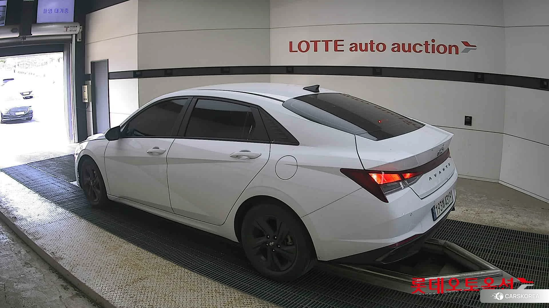 Hyundai Avante id 4289509 из Кореи 38