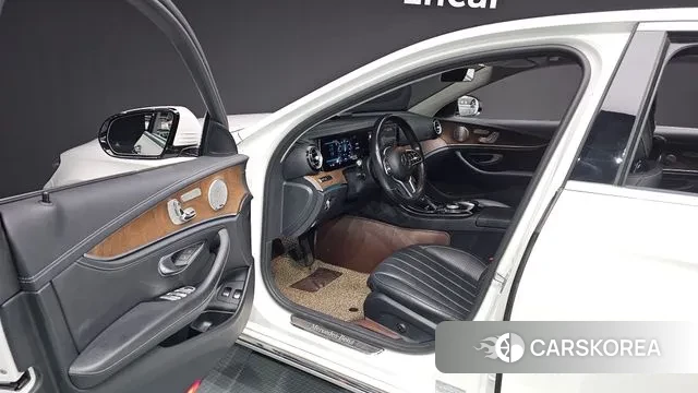 Mercedes-Benz E-Class W213 id 3233220 из Кореи 20