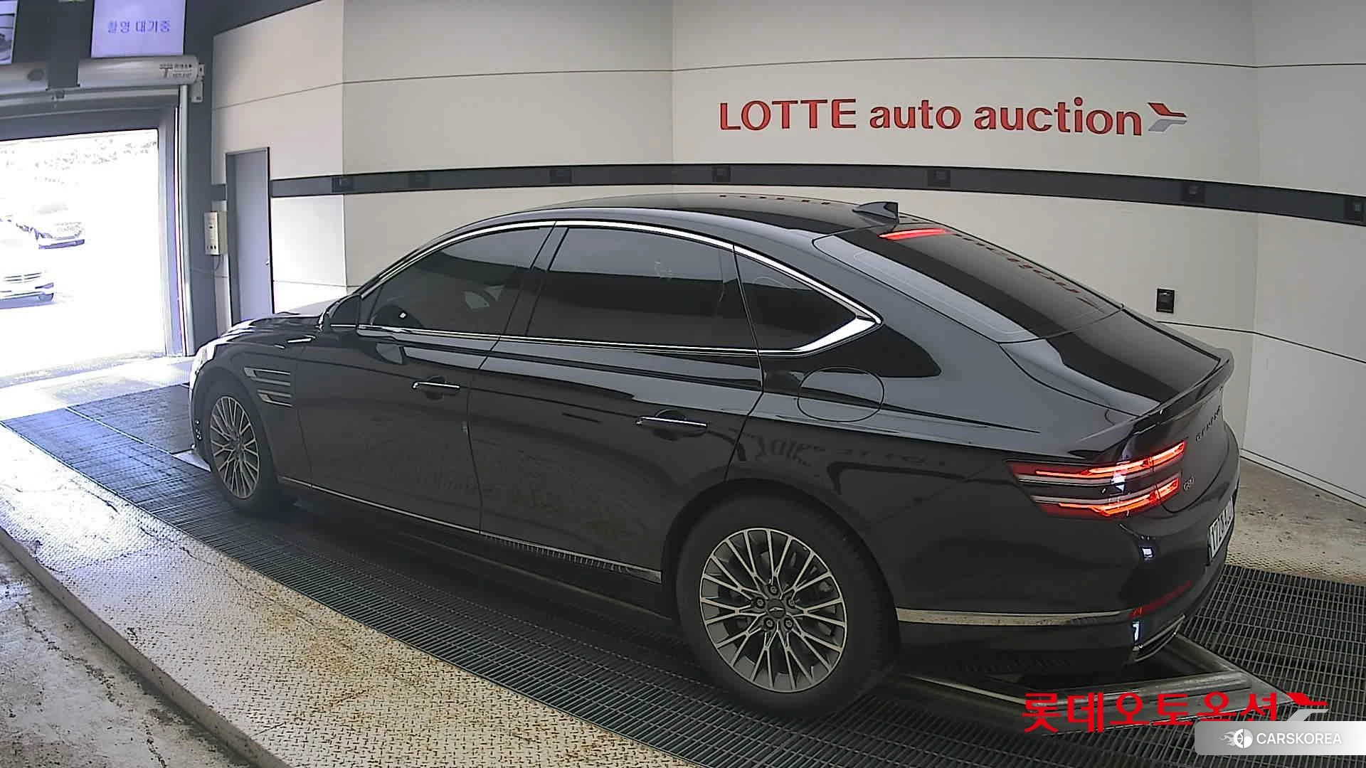 Hyundai G80 id 4902540 из Кореи 37
