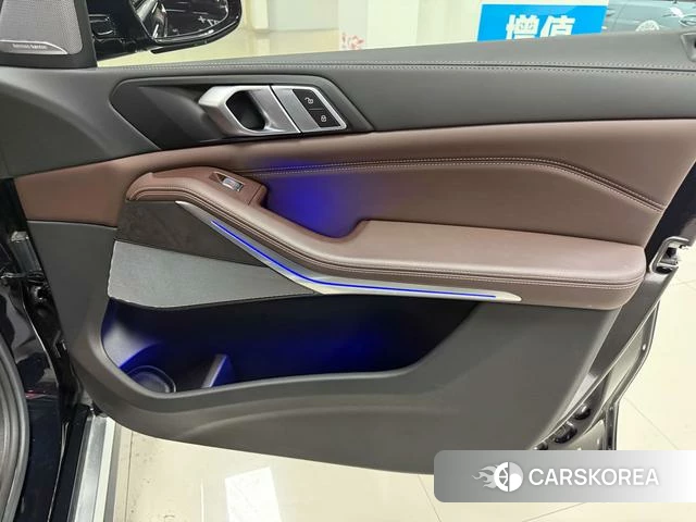 BMW X5 id 3926887 из Китая 32