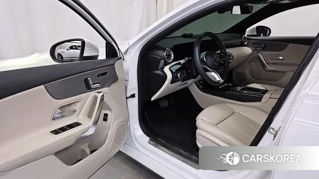 Mercedes-Benz A-Class W177 id 3426419 из Кореи 20