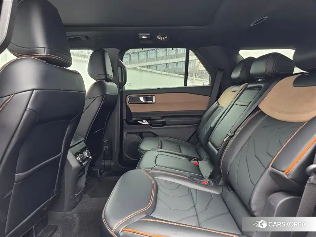Ford Explorer id 4547386 из Китая 17