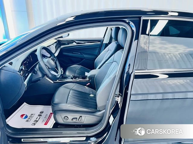 Volkswagen Passat id 4258193 из Китая 27