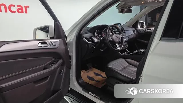 Mercedes-Benz GLE - Class W166 id 3499921 из Кореи 20