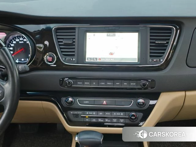 Kia The New Carnival id 4536588 из Кореи 20