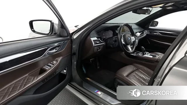 BMW 7 Series (G11) id 3588067 из Кореи 20