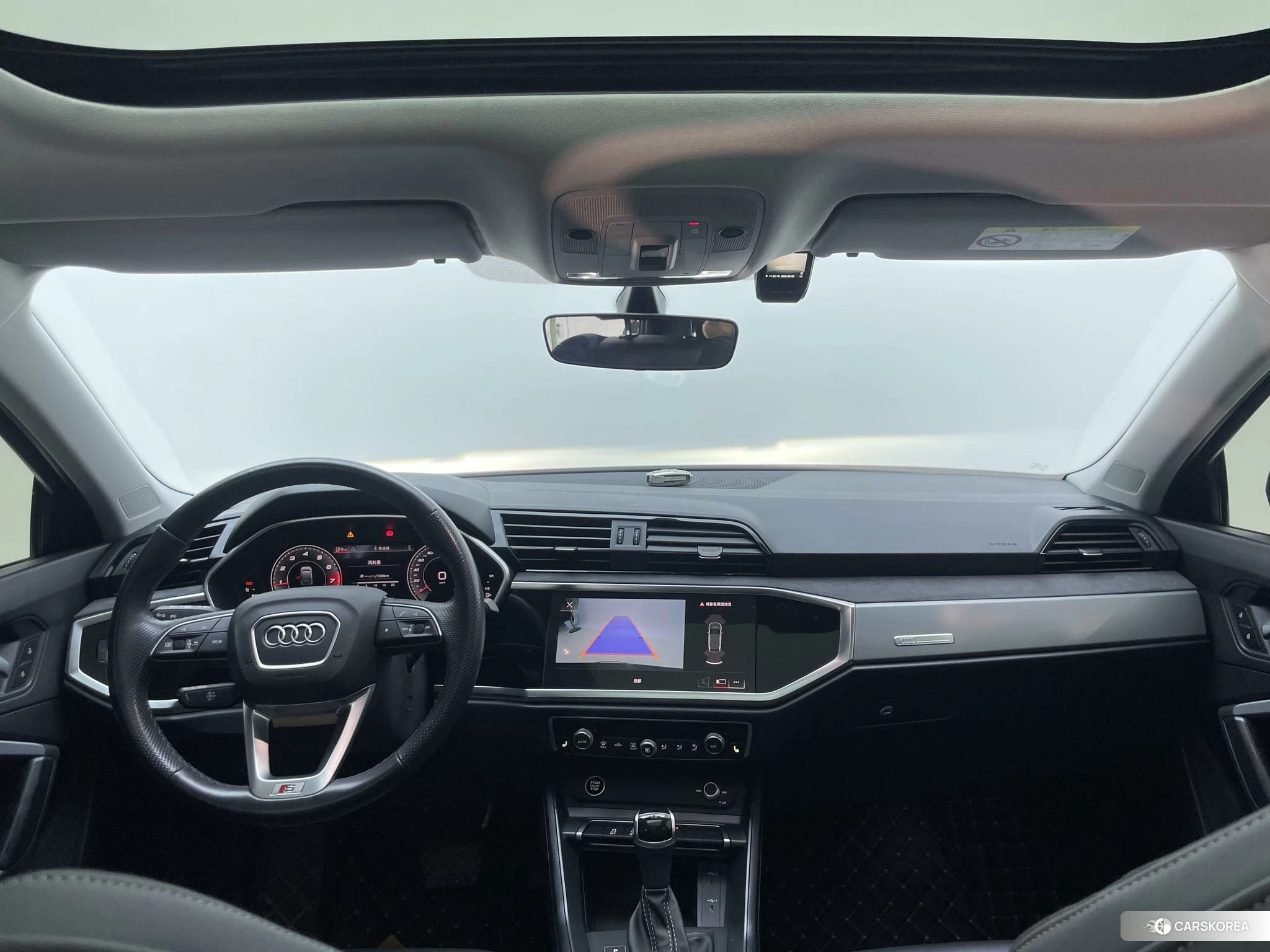 Audi Q3 Sportback id 4515097 из Китая 31