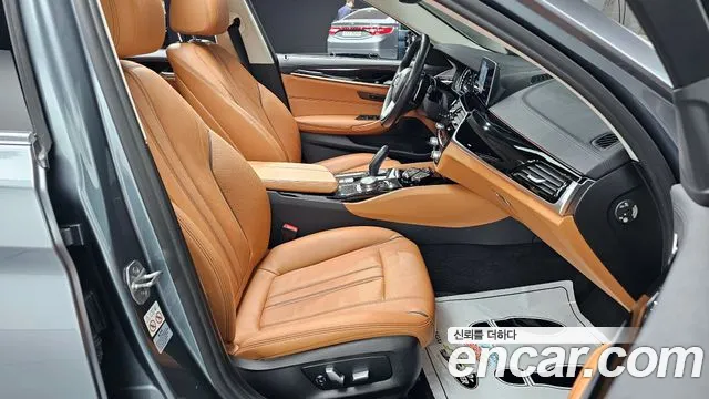 BMW 5 Series (G30) id 2242125 из Кореи 20