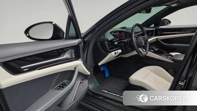 Porsche Panamera (976) id 3921735 из Кореи 20