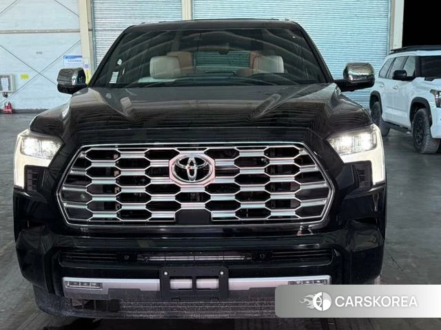Toyota Sequoia id 4275849 из Китая 13