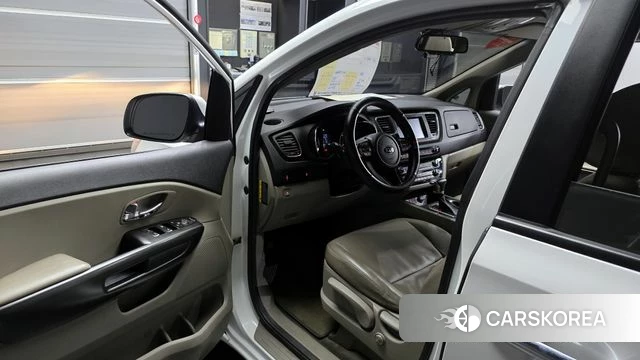 Kia The New Carnival id 3853794 из Кореи 20