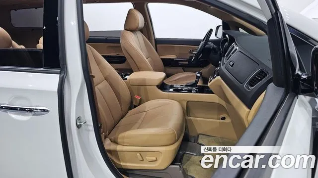 Kia The New Carnival id 2661685 из Кореи 20