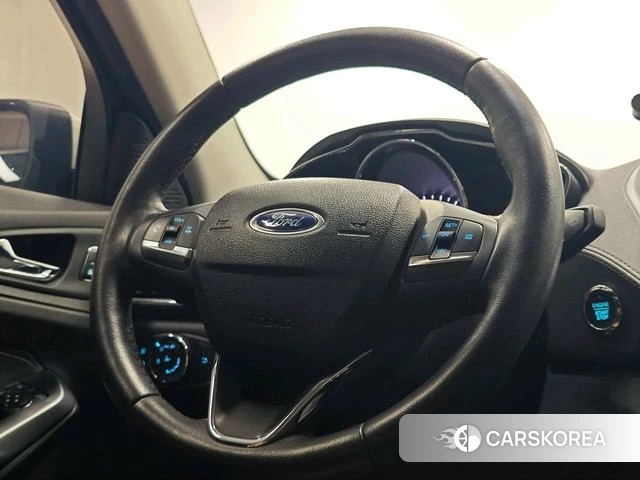 Ford Forrest id 4212594 из Китая 20
