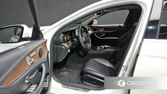 Mercedes-Benz E-Class W213 id 4416897 из Кореи 20