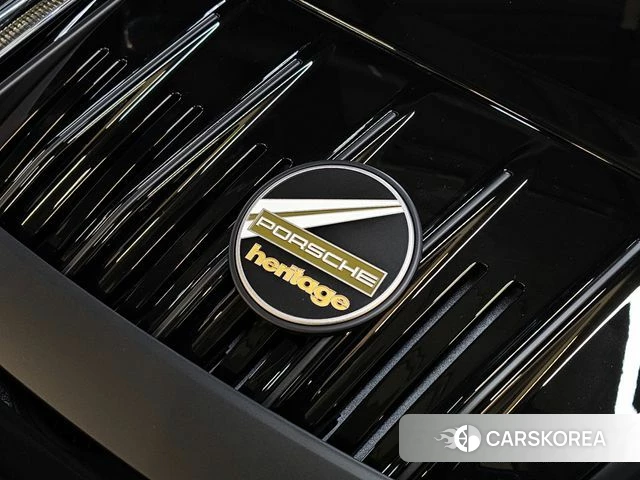 Porsche 911(992) id 3939768 из Кореи 20