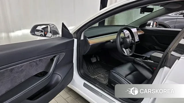 Tesla Model 3 id 3133918 из Кореи 20