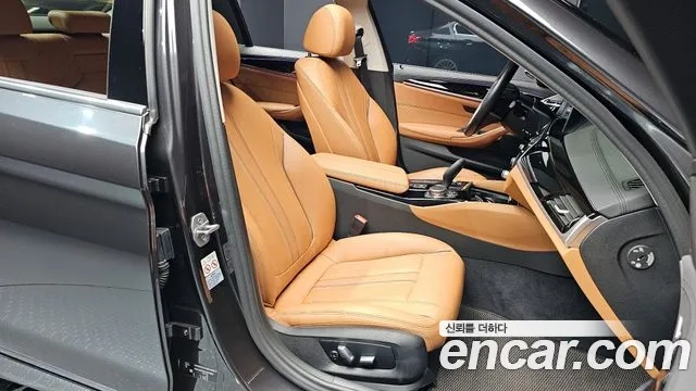 BMW 5 Series (G30) id 2945839 из Кореи 20