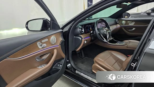 Mercedes-Benz E-Class W213 id 4470430 из Кореи 20