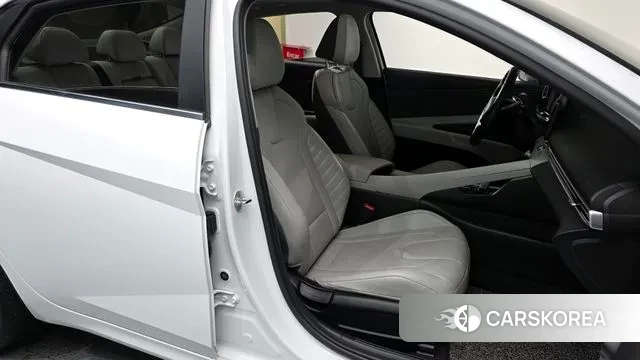 Hyundai Avante (CN7) id 3032489 из Кореи 20