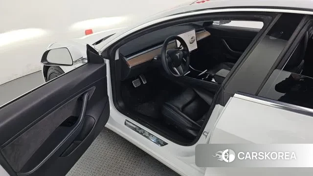 Tesla Model 3 id 3504449 из Кореи 20