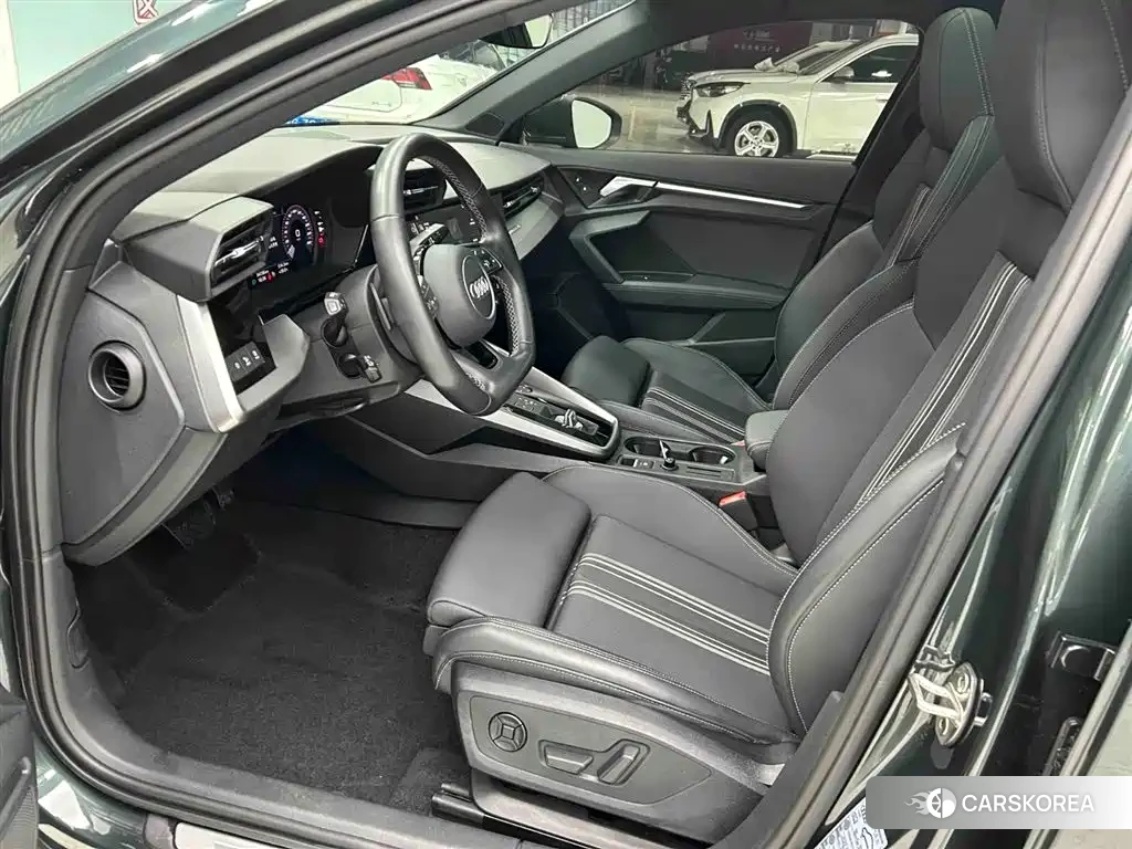 Audi A3 id 4570597 из Китая 24