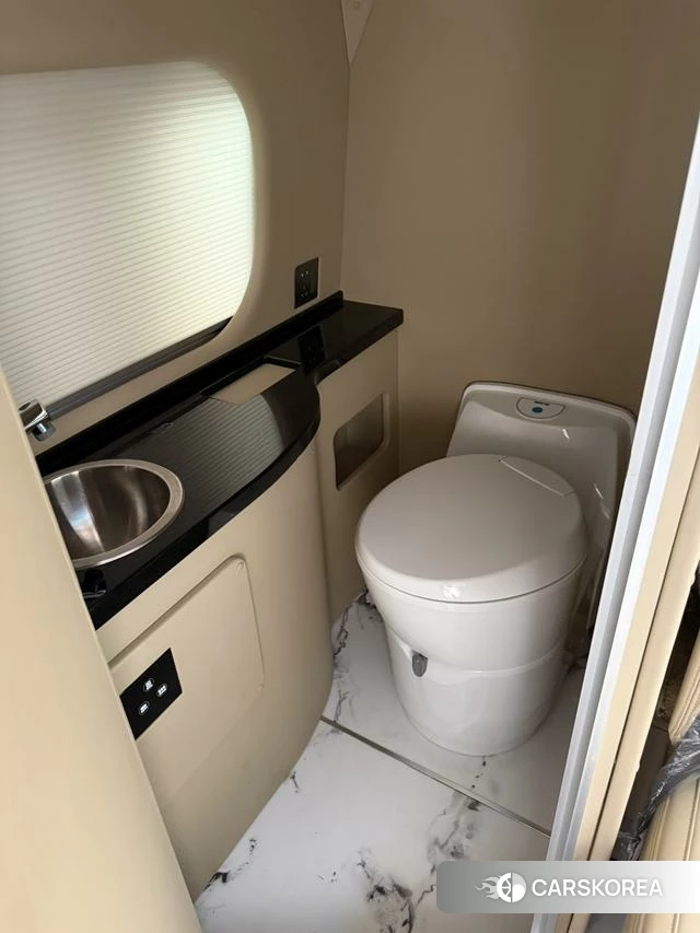 Toyota Hiace id 4353372 из Китая 14