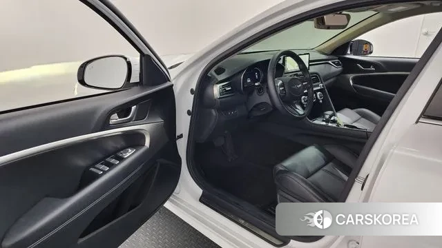 Genesis The New G70 id 3721488 из Кореи 20