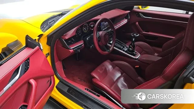 Porsche 911(992) id 3680096 из Кореи 20