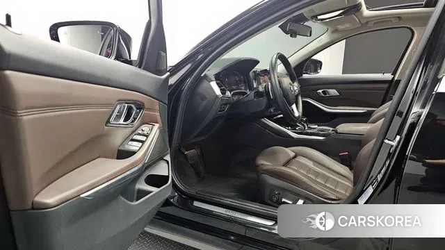 BMW 3 Series (G20) id 2975150 из Кореи 20