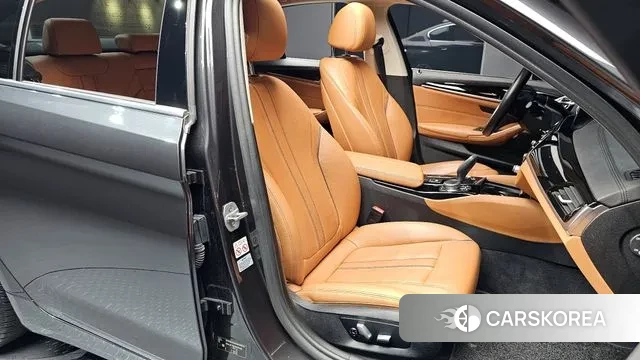 BMW 5 Series (G30) id 3703765 из Кореи 20