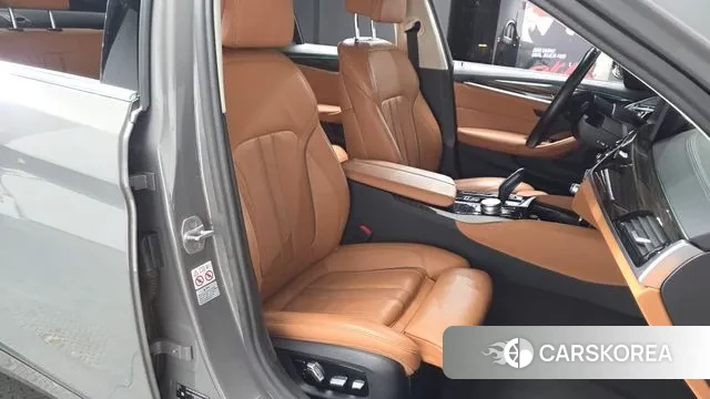 BMW 5 Series (G30) id 3540802 из Кореи 20